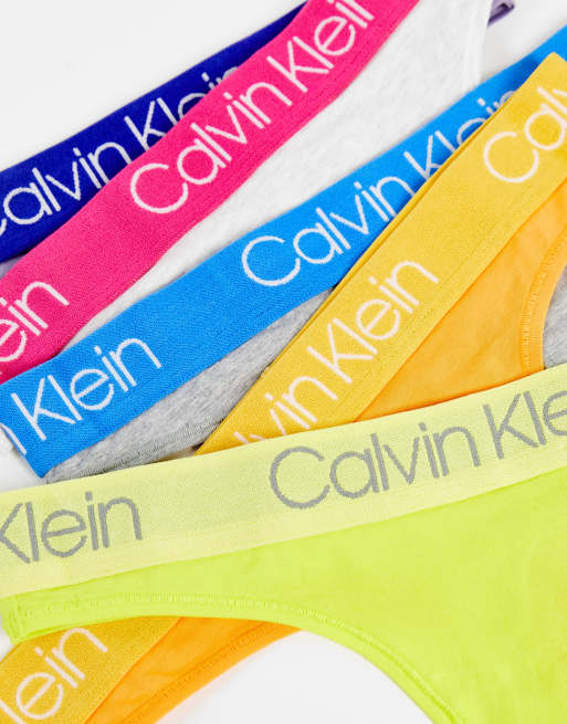 Calvin Klein – Body Cotton – Zestaw 5 par stringów w różnych kolorach, 4 z 4