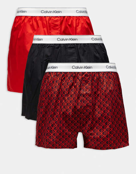 Calvin Klein – Boxershorts aus Webstoff in Schwarz/Rot mit Muster, 3-er Pack  - view 1
