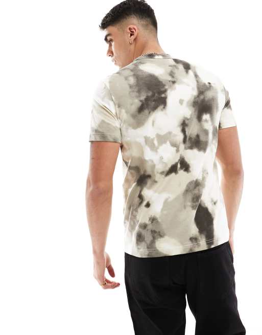 Calvin klein camouflage t shirt hotsell