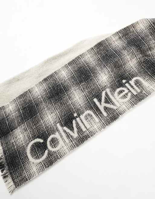 Calvin klein 2024 check scarf