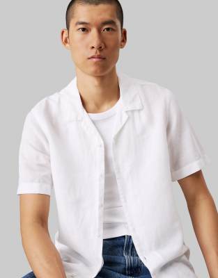 Calvin Klein - Chemise à col cubain en lin et coton - Blanc brillant