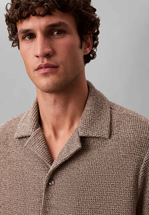 Calvin Klein - Chemise en maille texturée à manches courtes - Noix de cajou grillée, 3 de 6