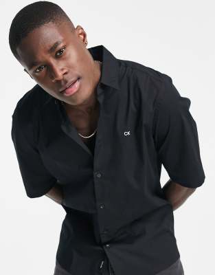 Calvin Klein - Chemise en popeline stretch à manches courtes - Noir