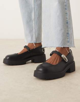  chunky mary janes 