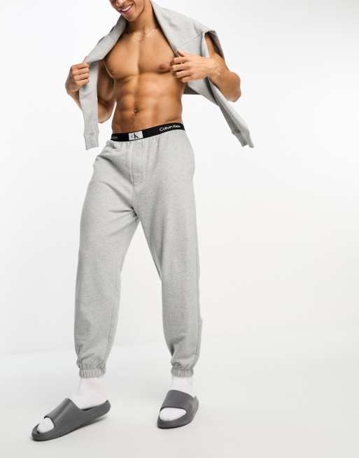 Calvin klein jogger discount sweatpants