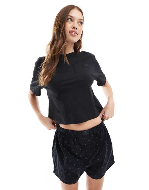 Calvin Klein - CK 96 - Slaapset van T-shirt en short in zwart