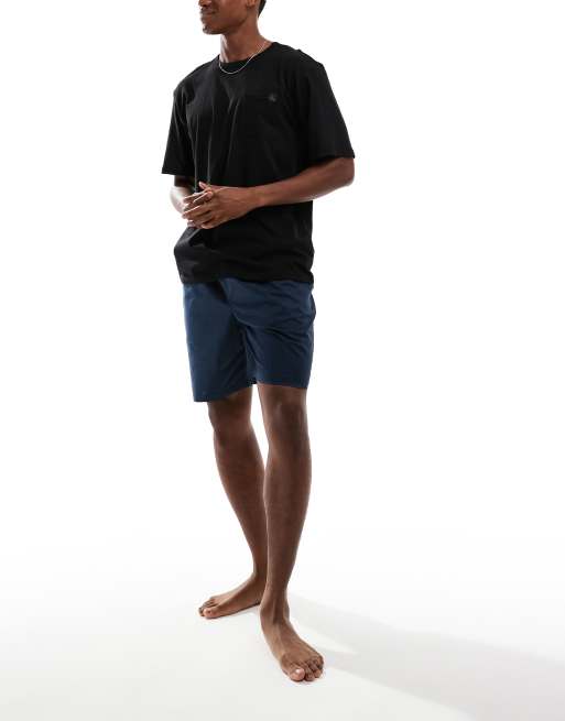 Calvin Klein – CK Established – Flerfärgat pyjamasset med shorts och t-shirt