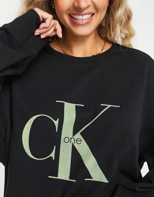 Calvin Klein CK One Cotton Logo oversized crew neck sweat in black