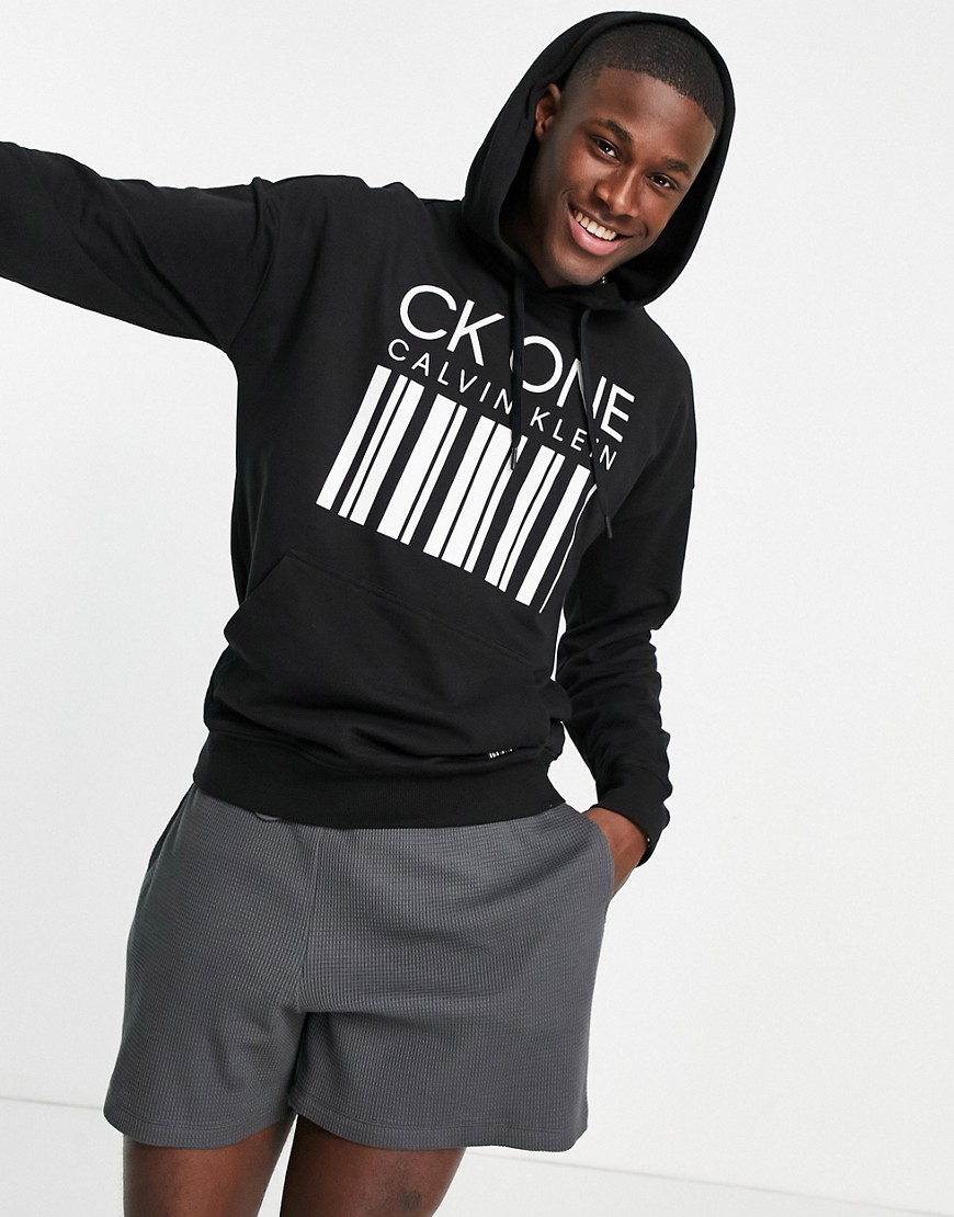 Calvin Klein - CK One - Hoodie met barcode-print in zwart