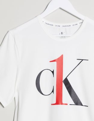 calvin klein t shirt