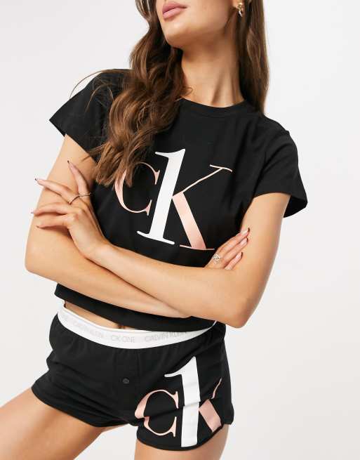 Calvin Klein CK One logo t shirt short pajama set in black