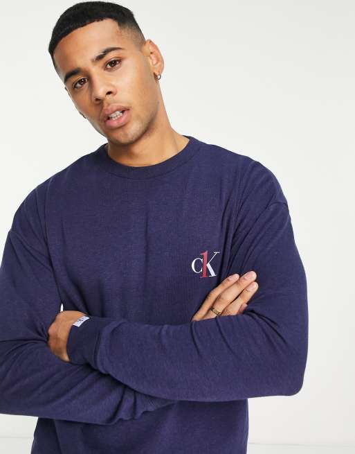 Calvin klein outlet blue sweatshirt