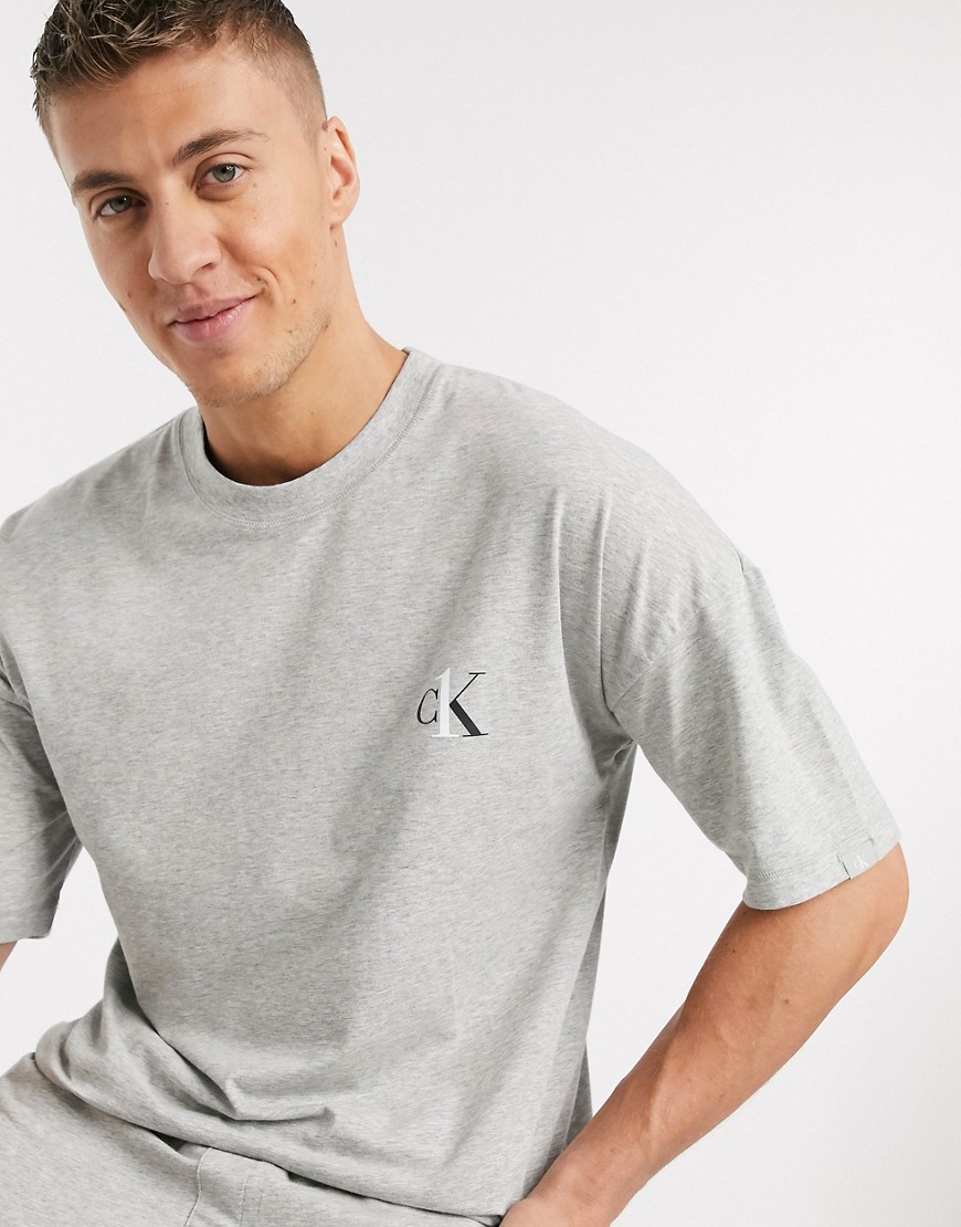 Calvin Klein - CK One - Lounge T-shirt met logo en ronde hals in grijs