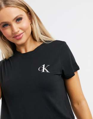 Calvin Klein - CK One - Loungeshirt met ronde hals in zwart | ASOS