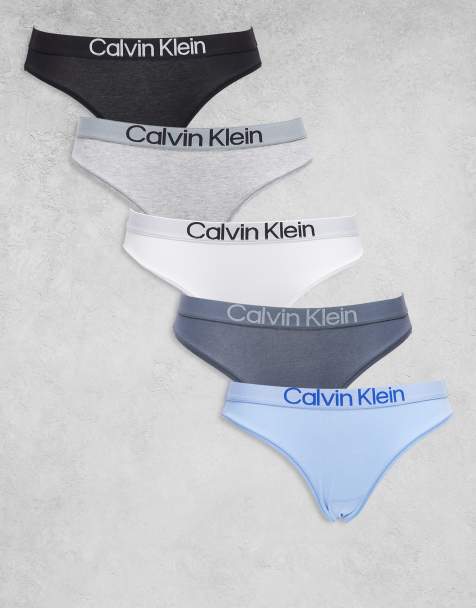 Calvin Klein – CK – Zestaw 5 par fig bikini w kolorach czarnym, szarym, białym i niebieskim - view 1