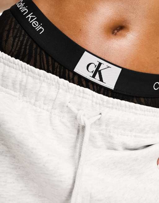 Calvin Klein - CK96 - String met hoge taille in zwart kant met dierenprint, 2 van 4