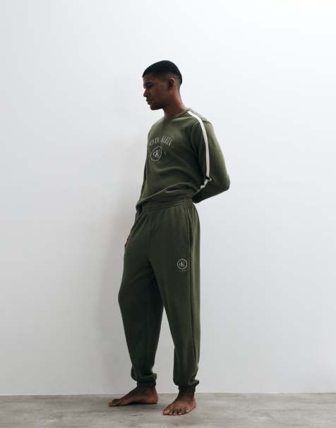 Calvin Klein - Co-ord set met ronde hals en wafelstructuur in olijfgroen - view 1