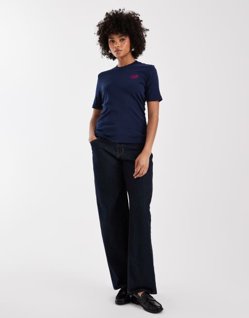 Calvin Klein contrast logo t-shirt with cinched waist in navy, 2 of 4