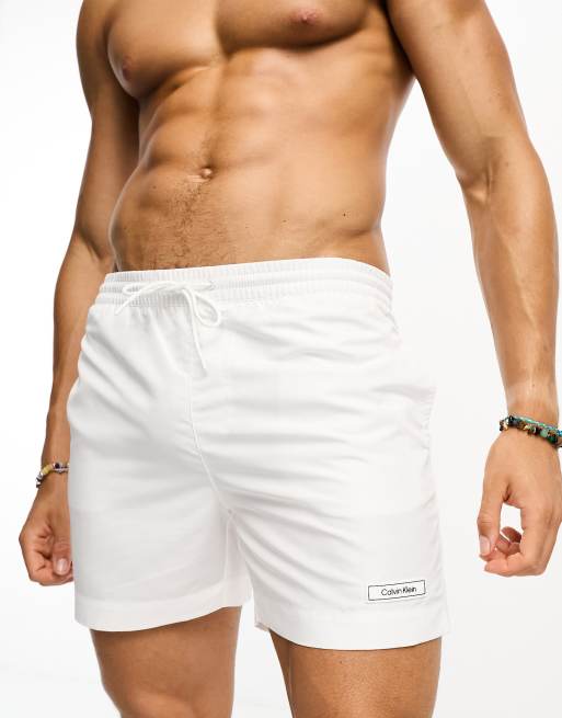 Medium drawstring 2025 calvin klein