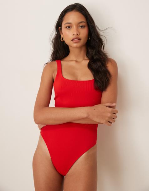 Calvin Klein - Corrigerend badpak met ribbels in rood - view 1