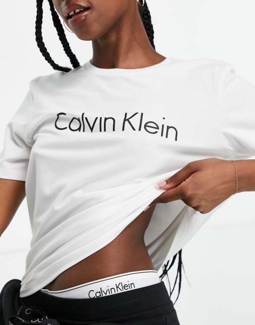 Calvin Klein Cotton logo detail t-shirt in white - WHITE, 3 of 4