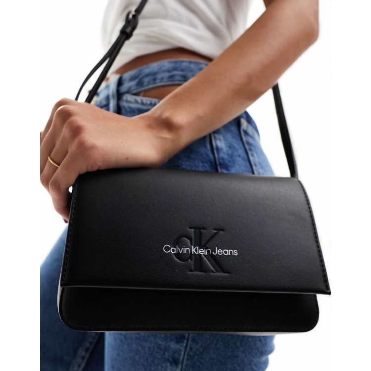 Calvin klein wallet bag hotsell