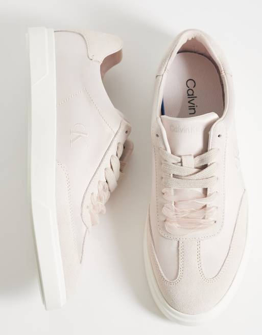 Calvin Klein – Cupsole-Sneaker aus Satin-Mix in Grau, 3 von 5