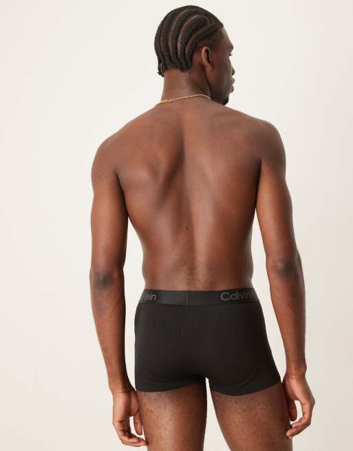 Calvin Klein – Czarne bokserki z obniżonym stanem z mikrofibry, 2 z 3