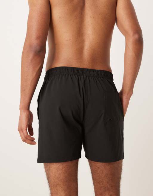 Calvin Klein – Czarne ściągane na sznurek szorty kąpielowe z taśmą, 4 z 4