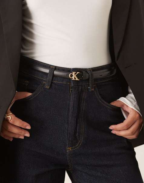 Calvin Klein – Czarny pasek ze sprzączką z monogramem CK - view 1