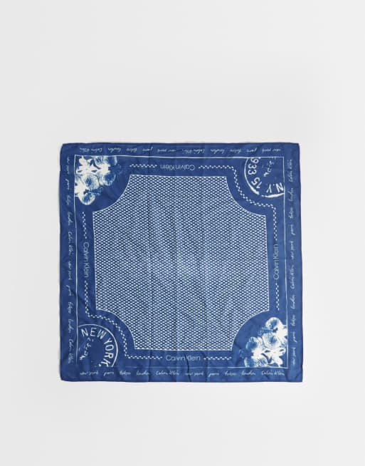 Calvin Klein - Denimblå bandana med grafisk print, 3 af 3