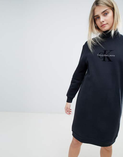 Calvin Klein - Doll True Icon - Sweaterjurk met rolkraag
