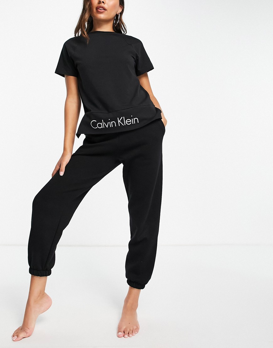 Calvin Klein Eco Cotton logo detail t-shirt in black