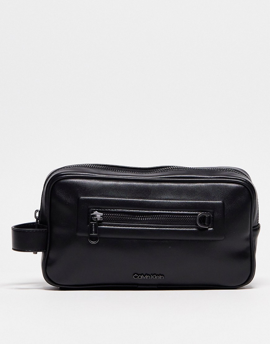 Calvin Klein elevated slim washbag in black