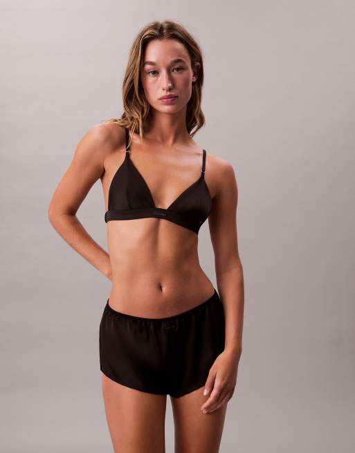 Calvin Klein - Ensemble avec brassière triangle satinée et short - Noir