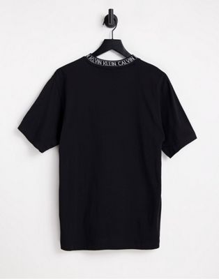 Homme Calvin Klein - Exclusivité  - T-shirt avec logo sur la nuque - Noir