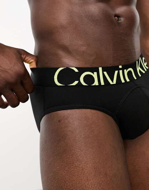 CALVIN KLEIN Men's Future Shift Micro Hip Brief Black 