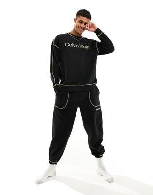Calvin Klein future shift jogger in black