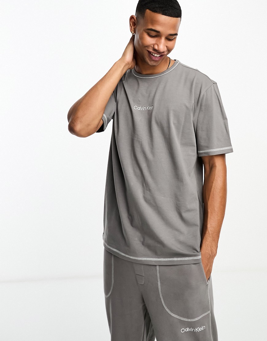 Shop Calvin Klein Future Shift T-shirt In Charcoal Gray