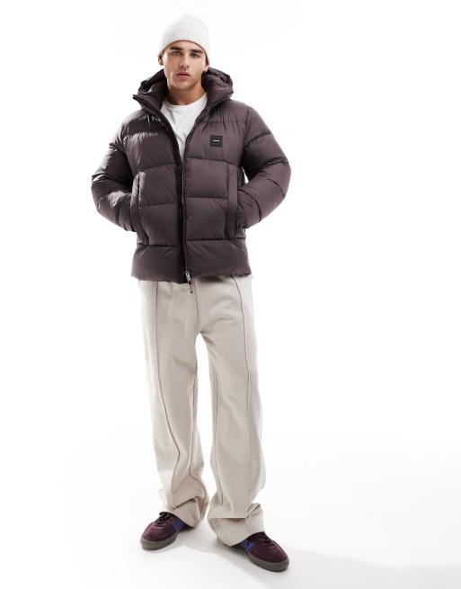 Calvin Klein - Gewatteerd jack met capuchon in bruin