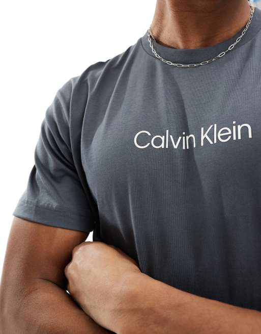 Calvin Klein - Grå og komfortabel T-shirt med heltelogo, 2 af 4
