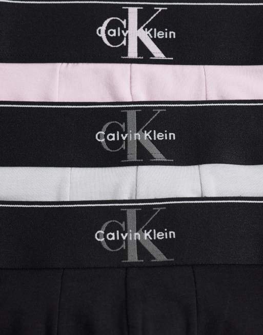Calvin Klein Graphic Monogram 3 pack cotton trunks in pink/gray/black, 3 of 3