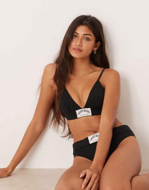 Calvin Klein – Heritage Athletic – Czarny lekko wyściełany biustonosz z trójkątnymi miseczkami - view 1