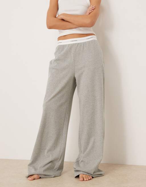 Calvin Klein – Hose in Grau mit Logobund, 4 von 4
