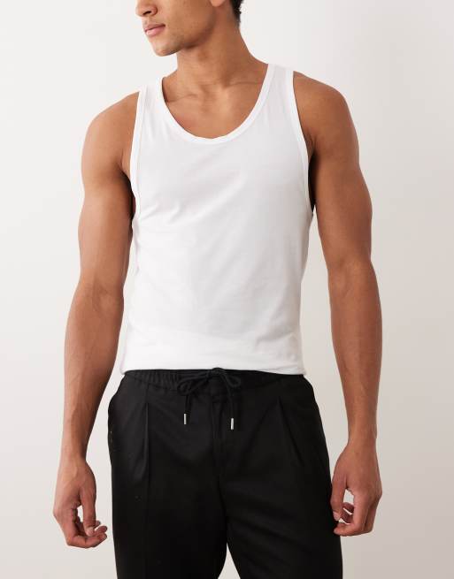 Calvin Klein - Hvide toppe med dyb rund hals i pakke med 3 stks, 2 af 5