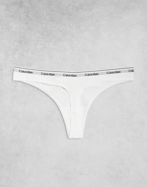 Calvin Klein - Icon - Confezione da 5 perizomi nero, bianco, grigio, rosa e blu con logo, 3 di 3