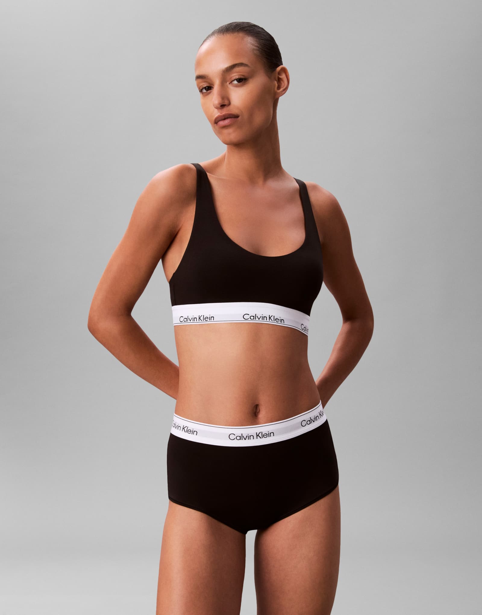 Хлопковые шорты для мальчиков Calvin Klein Icon из модала черного цвета