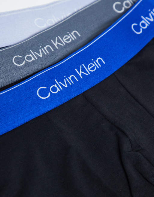 Calvin Klein Icon Cotton Stretch 3 pack low rise trunks in black with blue/grey waistbands, 2 of 3
