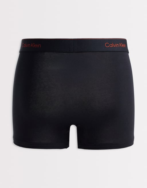 Calvin Klein Icon Cotton Stretch 3 pack relaxed trunks in black with coloured logo waistband, 2 of 3