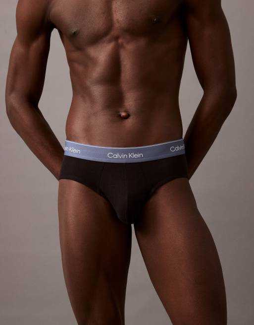 Calvin Klein Icon Cotton Stretch 5 pack hip briefs in black with red/blue waistbands, 3 of 4